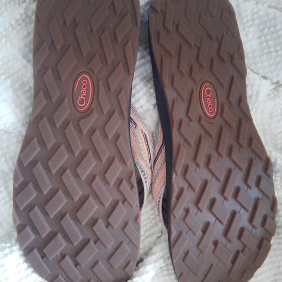 Chacos flipflops 11 - Picture 2 of 3